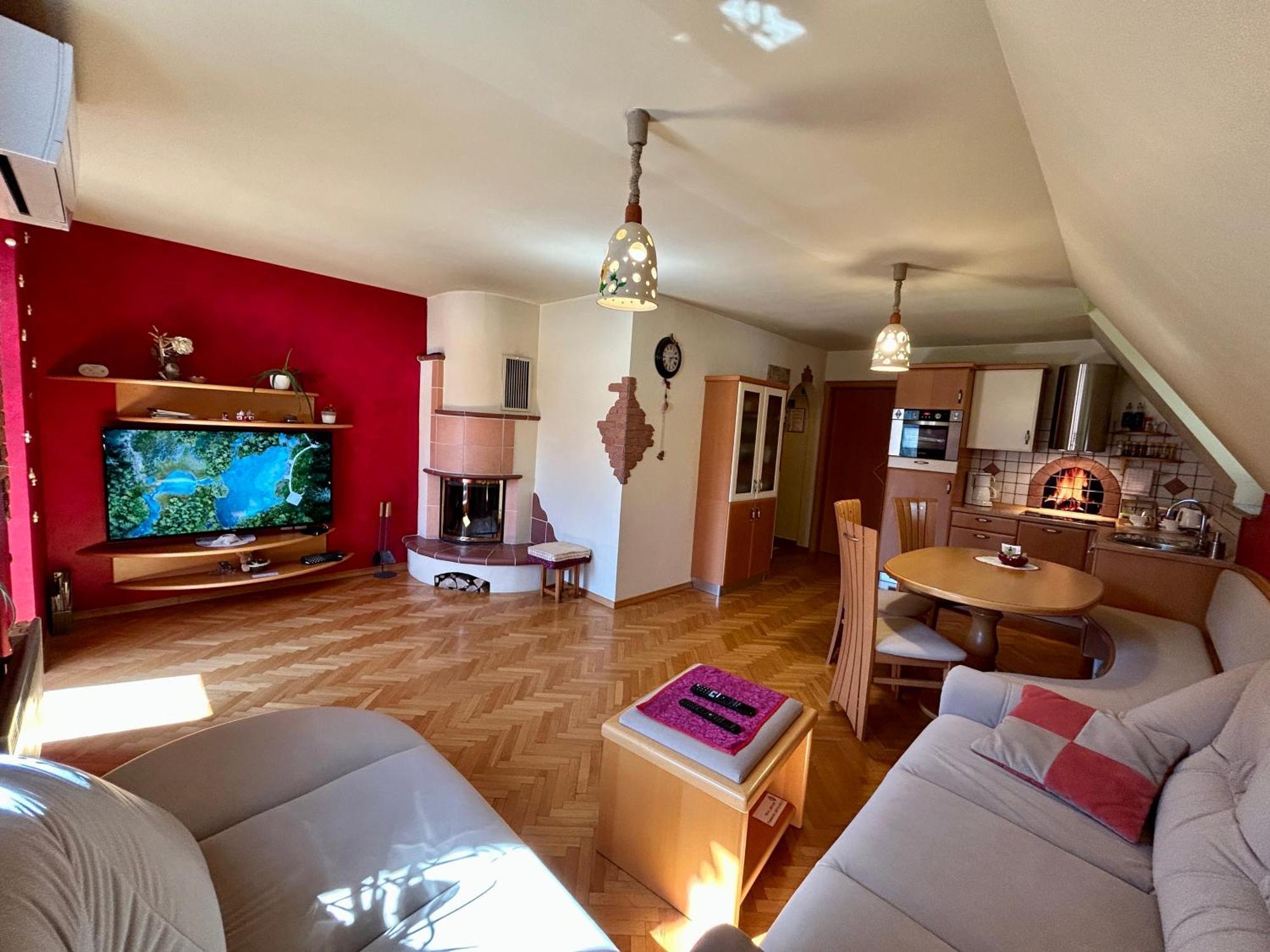 קרנייסקה גורה Apartment Crystal Rose מראה חיצוני תמונה